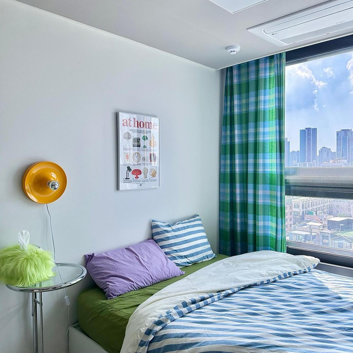 Dongseongro Meomoom Apartment Daegu Cameră foto